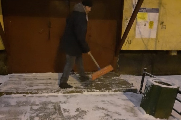 В Выборгском районе убрали 256 улиц