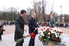 Состоялась церемония возложения цветов к памятнику Георгию Жукову