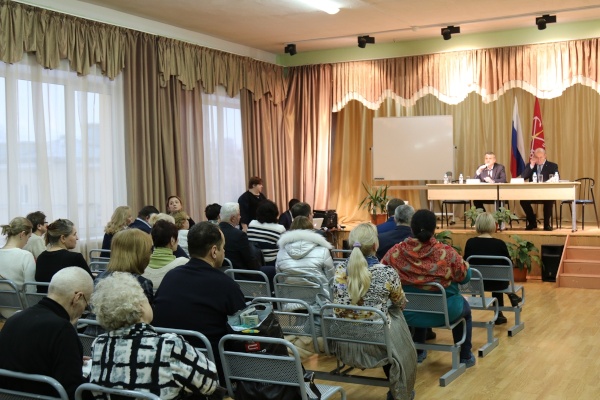 Состоялась встреча с жителями муниципального образования Нарвский округ
