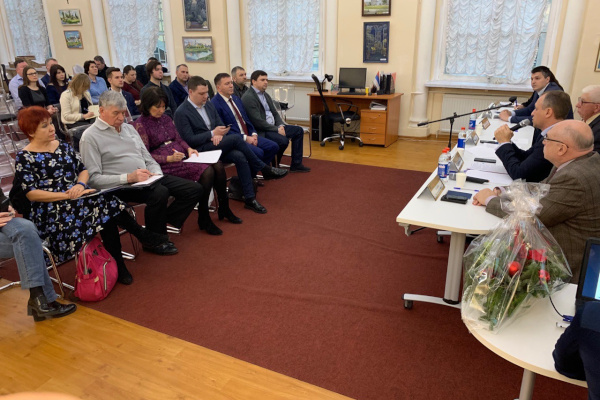 Общественность Ленинградской области одобрила создание лесопаркового зеленого пояса вокруг Северной столицы