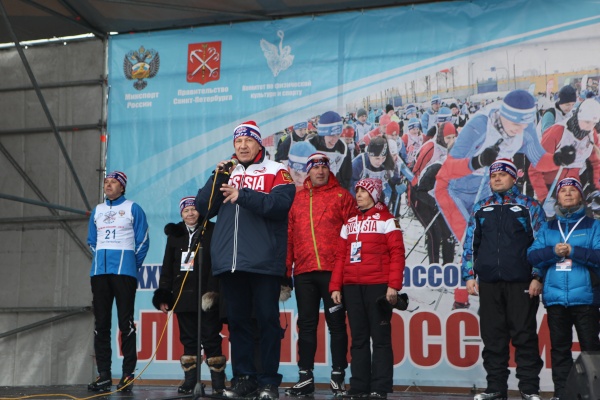 Воспитанники детско-юношеской спортивной школы № 2 Невского района приняли участие в соревнованиях "Лыжня России – 2017"