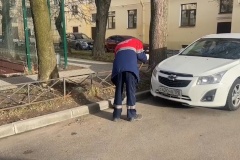 В Кронштадте продолжается весенняя уборка