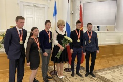Сегодня в Правительстве Санкт‑Петербурга чествовали молодых петербургских профессионалов и их наставников