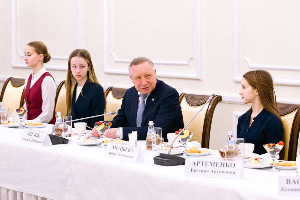 Встреча с воспитанницами школ балета Мариуполя