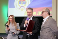 В гостях у школы Грота побывал вице-президент Республики Сербской