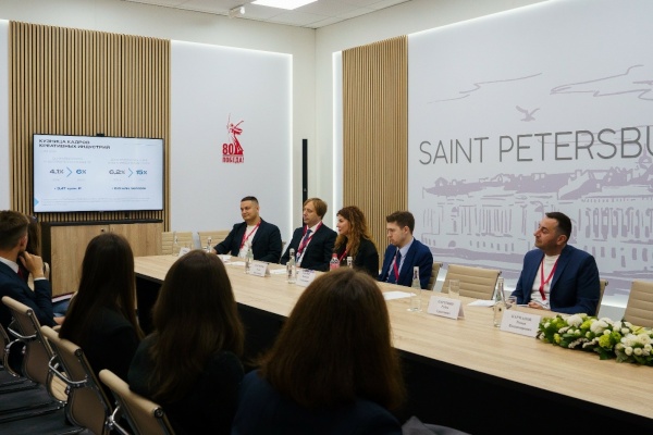 Клуб Весёлых и Находчивых на Петербургском международном экономическом форуме