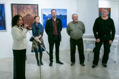 В Детской художественной школе в Кронштадте открылась выставка «Многоликий Петербург»