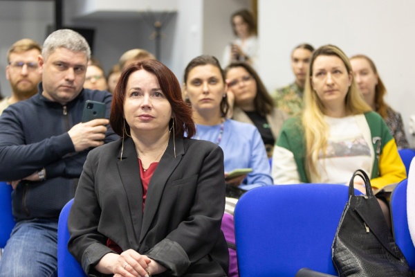 К новым вершинам и победам! В Доме молодежи Санкт‑Петербурга состоялась установочная встреча для специалистов