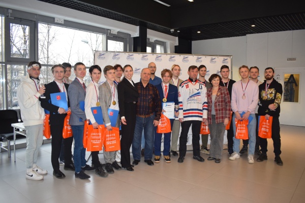 Наградили победителей соревнований на Кубок главы администрации по киберспорту