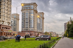 Александр Беглов: Уже 56% уличных светильников в Петербурге заменили на современные светодиодные