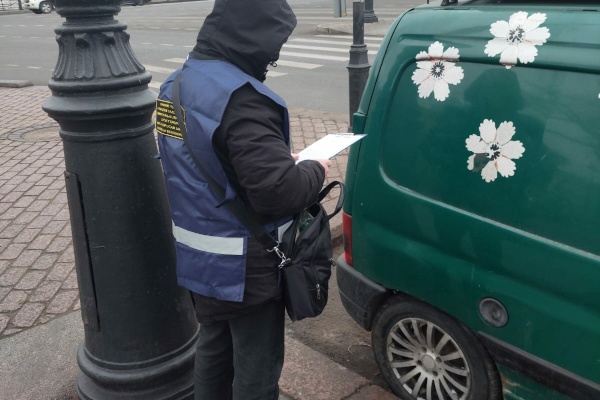 Нелегальный продавец кофе лишился оборудования на миллион рублей