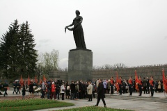 8 мая 2015 года в преддверии празднования 70-летия Победы в Великой Отечественной войне на Пискарёвском мемориальном кладбище состоялась торжественно-траурная церемония