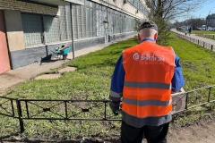 Предприятия Московского района активно участвуют в весеннем месячнике по благоустройству