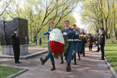 В Московском парке Победы прошла торжественно-траурная церемония