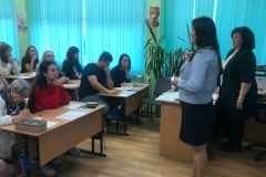 В рамках Недели безопасности сотрудники Госавтоинспекции Фрунзенского района принимают участие в родительских собраниях