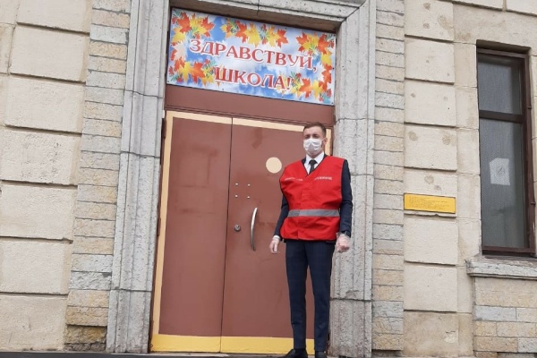 1 сентября дружинники народной дружины «Кировская-1» помогали сотрудникам полиции