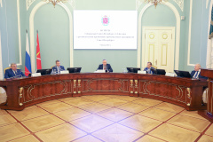 Петербург преодолевает кадровый дефицит в промышленности и поддерживает городские предприятия