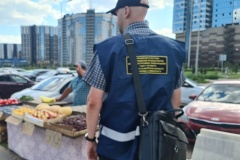 Чат-бот Комитета помогает бороться с нелегальной торговлей в городе