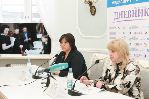 Пресс-конференция, посвященная международному семинару “Анализ и управление рисками при производстве и переработке продукции животного происхождения” - Управление ветеринарии Санкт‑Петербурга