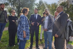 Денис Беляев обсудил экологическую обстановку на реке Новая с местными жителями