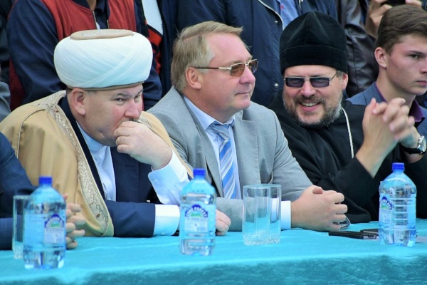 Турнир по вольной борьбе среди трудовых мигрантов
