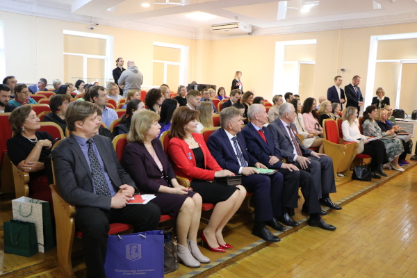 Российскому Красному Кресту 158 лет