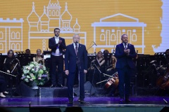 Александр Беглов поздравил петербуржцев с Днём города со сцены БКЗ «Октябрьский» перед началом праздничного концерта