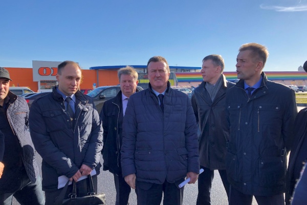 Глава района оценил готовность специализированной техники к зиме