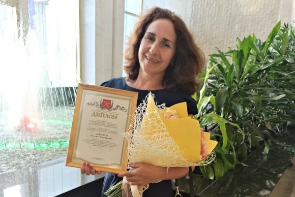 Лучший социальный работник из Кировского района