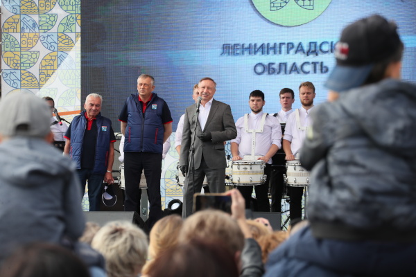 Ленинградская область отмечает 93-ю годовщину
