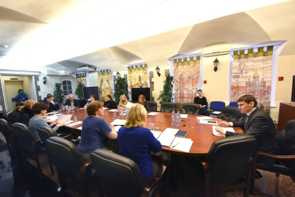 17 марта 2016 года в Комитете по развитию транспортной инфраструктуры прошли совещания по кадровым и юридическим вопросам 