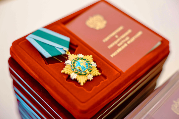 Вручение государственных наград и поощрений Президента