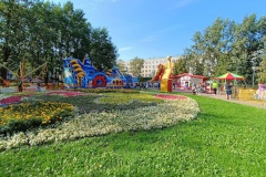 Гостехнадзор Санкт‑Петербурга проконтролировал безопасность аттракционов, размещенных на празднике Красного Села