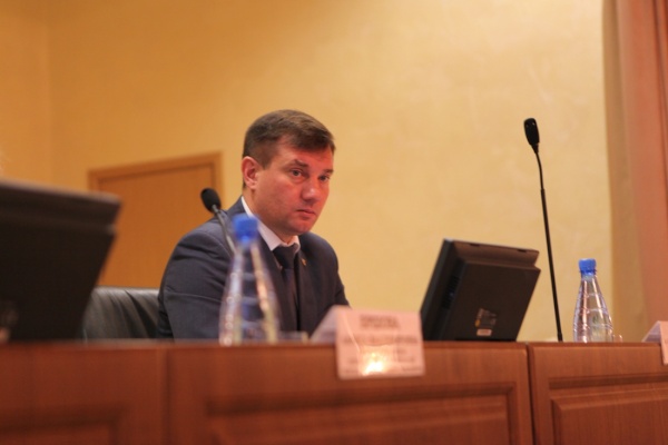 Глава администрации Невского района Алексей Гульчук провел расширенное совещание с общественностью Невского района