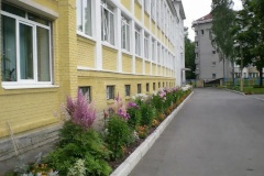 Александр Беглов поздравил выпускницу школы-интерната имени Грота, набравшую 200 баллов по итогам сдачи ЕГЭ