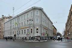 Дома и гимназия при Коммерческом училище на углу улицы Ломоносова и Загородного проспекта признаны региональным памятником