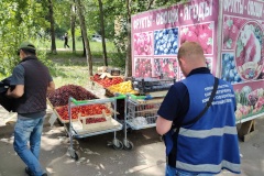 Более полусотни незаконных объектов уличной торговли  ликвидировано в ходе рейдовых мероприятий