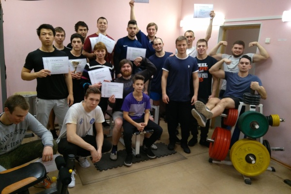 Новый спортивный сезон начался с Рождественского турнира по армлифтингу