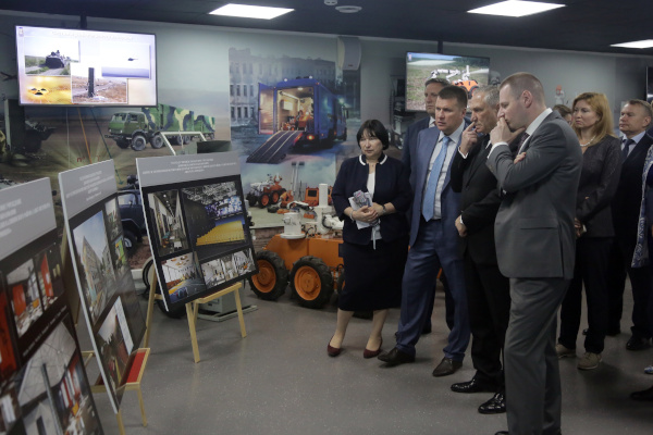 Главный федеральный инспектор по Санкт‑Петербургу провел выездную проверку деятельности Калининского района