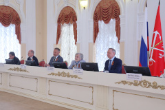 Александр Беглов: В канун 80-летия Великой Победы в Петербурге проходит юбилейный съезд блокадников