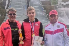 Воспитанник СШОР «Школа высшего спортивного мастерства по зимним видам спорта» отличился на чемпионате России по лыжному двоеборью