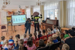 В детском саду № 37 Фрунзенского района провели учебную эвакуацию и урок безопасности