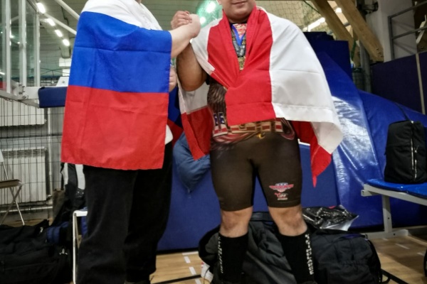 Силачи из Фрунзенского района - одни из лучших на Чемпионате мира по пауэрлифтингу