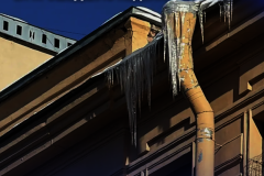 Более 240 нарушений очистки кровель выявила Госжилинспекция за прошедшую неделю