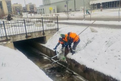 Более 2,4 тонн опасных отходов принято экологическими службами за неделю