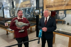 Копия бронзовой чайки с Елагина моста пополнила коллекцию Музея мостов