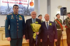 Ветеранам Калининского района, прожившим в осажденном Ленинграде менее четырёх месяцев, вручили знаки «Жителю блокадного Ленинграда»