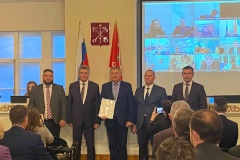 В Жилищном комитете вручили паспорта готовности к отопительному сезону администрациям всех районов Петербурга