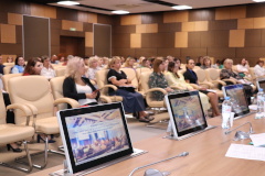 Система социального обслуживания все больше настраивается на потребности населения