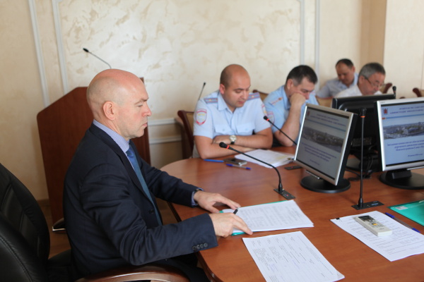 В администрации Невского района состоялось заседание Комиссии по обеспечению безопасности дорожного движения